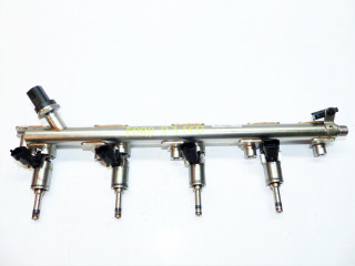Vstřikovací lišta  0261500367, EJ7E9F593DB  Ford       pro benzínový motor