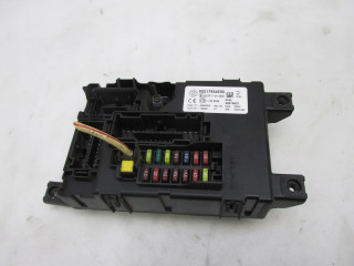 Pojistková skříňka   FIAT   1.3 MJTD  517954290, 28079637     