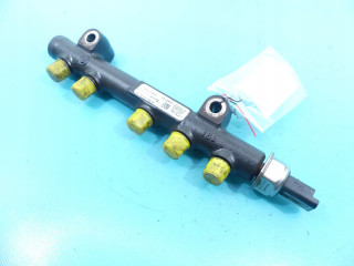 Топливная рампа citroen c3 picasso 1.6hdi  9685297580-02, 968529758002      