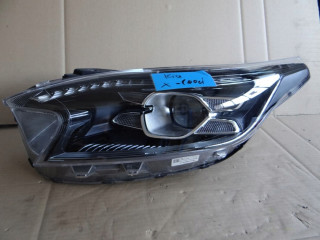 Lampa левая  led 92101j7300 kia xceed  + правая 