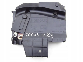 Ford focus mk3 10-18 блок предохранителей  AV6T-14A067-BB, AV6T14A067BB AV6T14A067BB       