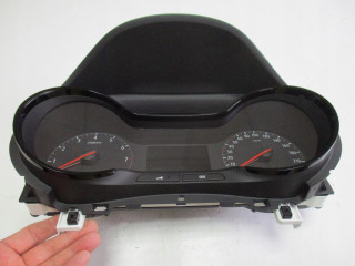 Přístrojová deska  Opel     9826132180 