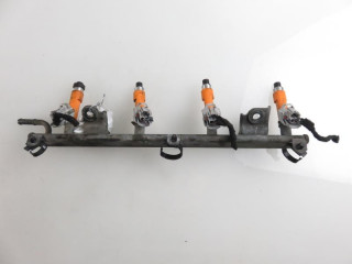 Vstřikovací lišta  M654231  Inny      pro benzínový motor