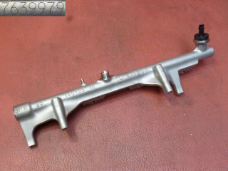 Vstřikovací lišta  B48B20B, B48B20A 8643665 BMW       pro benzínový motor