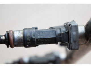 Vstřikovací lišta  1561530028, 1560701895  Mercedes-Benz       pro benzínový motor
