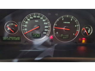 Přístrojová deska  Volvo     30682277, 30646978A 