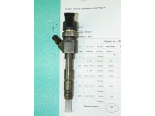 Vstřikovač  0445110230, 8200389369 0445110230 Bosch      Diesel