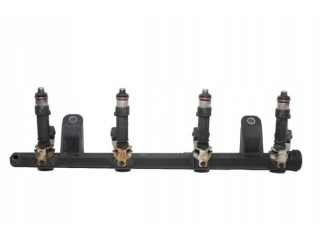 Vstřikovací lišta  8200494284 8200227124 Dacia       pro benzínový motor