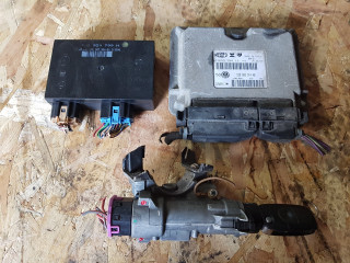 Комплект блоков управления golf iv 1.4 16v 036906014ab    - 