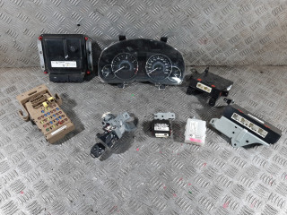 Subaru outback iv 2.0d комплект зажигания модуль управления  22611AP841 22611AP841  