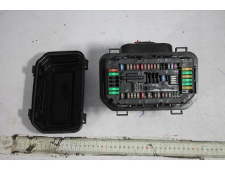 Pojistková skříňka   9224872 BMW F22 F20 2.0D  , N47D20C 9224872    