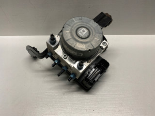 BMW M2 F87 ABS Hlavní brzdový válec 7851298 STEROWNIK  7628058,  7628058    