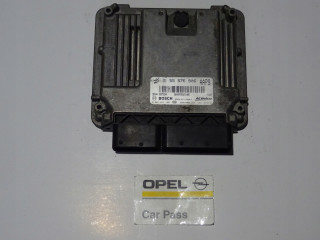 Opel insignia 2.0 блок управления модуль управления 55575349 pin      