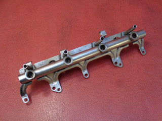 Vstřikovací lišta  06J133317G, 06J906051B 06J906051B Audi       pro benzínový motor