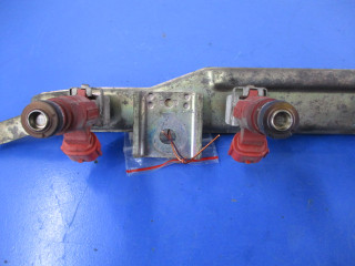 Vstřikovací lišta  16600-9F600, 166009F600  Nissan       pro benzínový motor