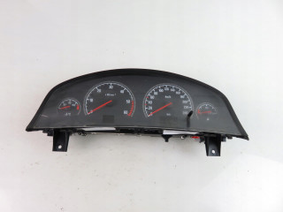 Панель приборов спидометр opel vectra c (z02) 1.9 cdti 110080123079  M821488,            