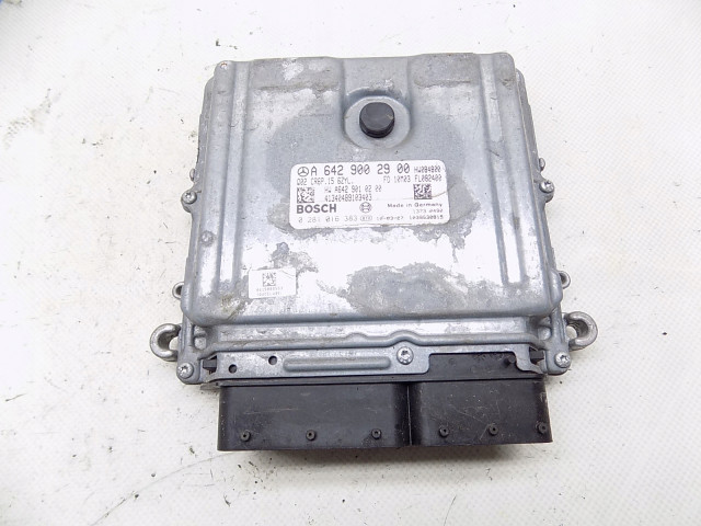 Блок управления двигателем - mercedes w207 w212 w204 3.0 cdi  A6429002900  Mercedes-Benz  