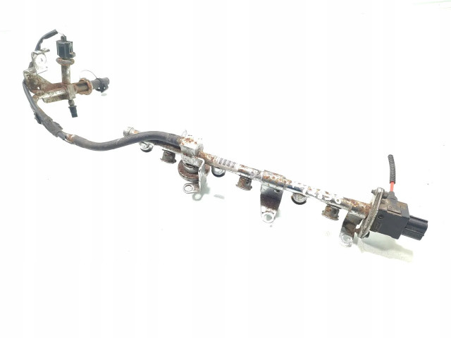 Vstřikovací lišta  F8CF-9F972-BB, F8CF9F972BB  Jaguar       pro benzínový motor