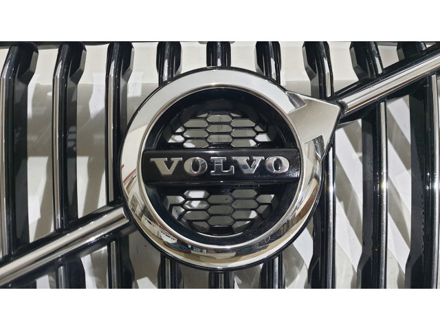 Решетка GRILL VOLVO XC60 II 17r- 31425535           