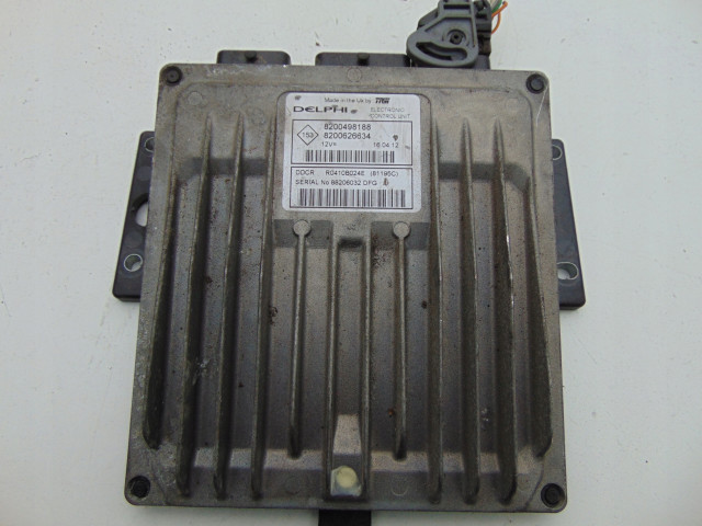 Блок управления 8200498188 8200626634 renault  8200498188,   Delphi 