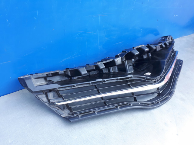 TOYOTA YARIS III 2011-2014 11-14 GRILL Решетка      53101-0D220, 531010D220 53101-0D220    