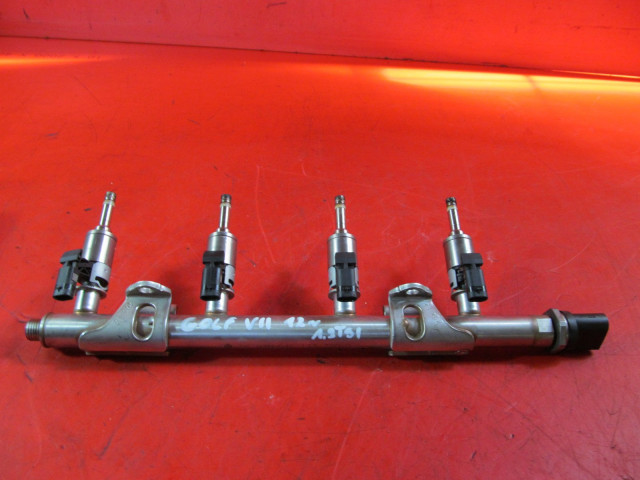 Vstřikovací lišta  04E133320D, WTRYSKU  Volkswagen       pro benzínový motor