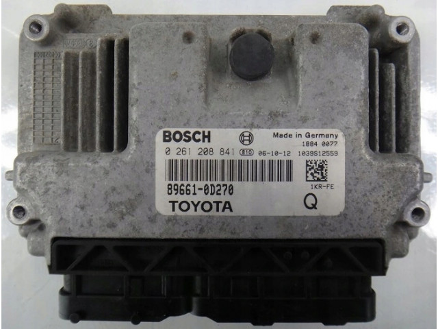 Toyota yaris ii 1.0 vvti блок управления двигателем  89661-0D270, 0261208841  Bosch 