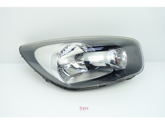 Lampa правая правое  kia pilanto 92102-1y0  