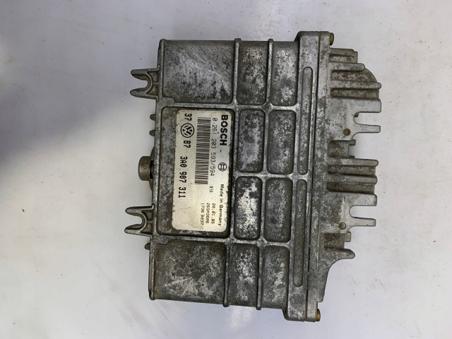 БЛОК УПРАВЛЕНИЯ ДВИГАТЕЛЕМ VAG 0261203593/594 3A0907311  3A0907311,   Volkswagen  