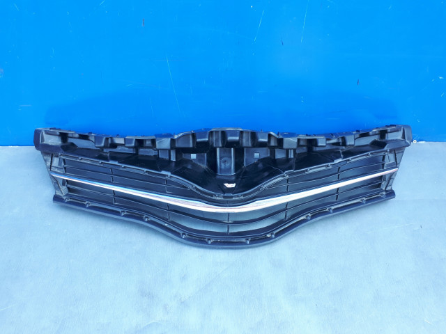 TOYOTA YARIS III 2011-2014 11-14 GRILL Решетка      53101-0D220, 531010D220 53101-0D220    