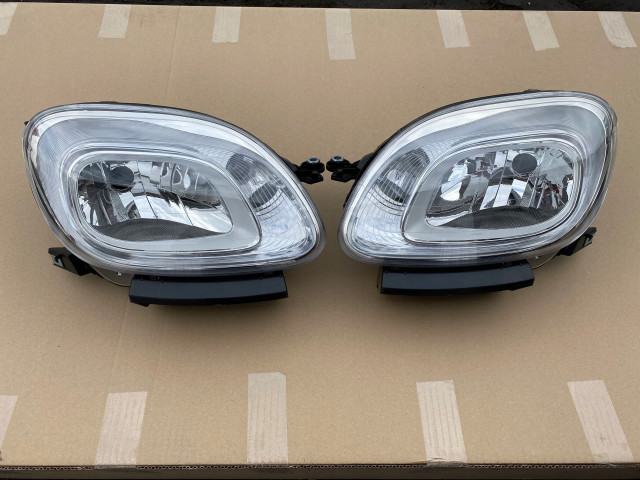 Fiat panda iii 2012 - lampa reflektor правое  