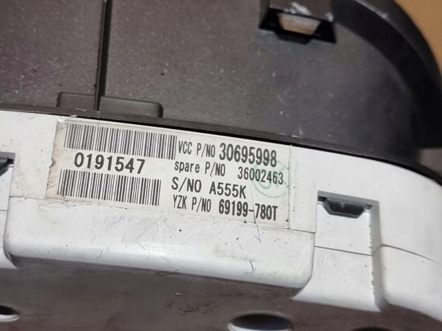 Přístrojová deska  Volvo     30695998 