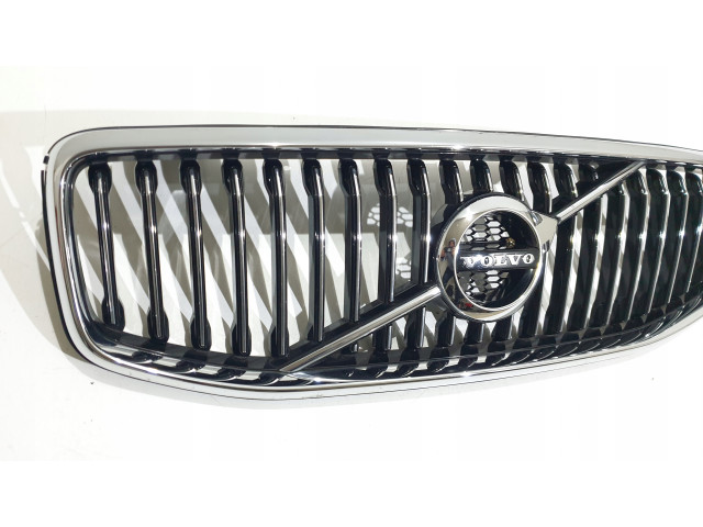 Решетка GRILL VOLVO XC60 II 17r- 31425535           