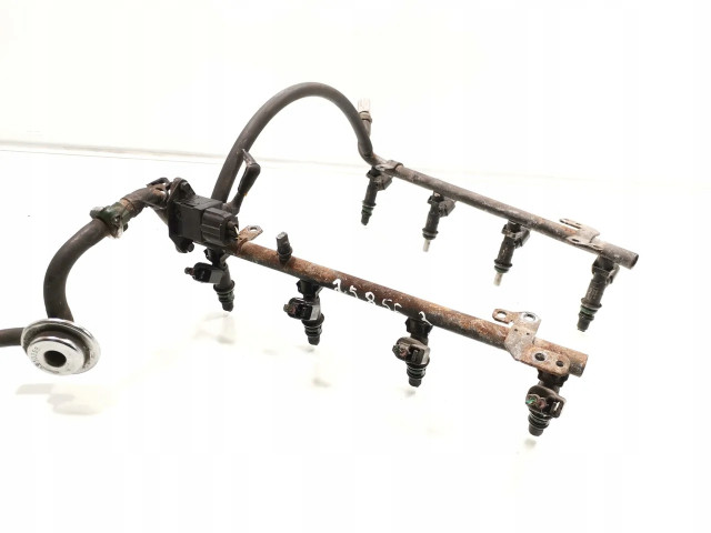 Vstřikovač  XW43-CA9F593, XW43CA9F593  Jaguar       pro benzínový motor