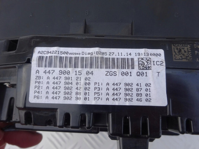Mercedes vito viano 447 панель приборов спидометр a4479001504   A4479001504, LICZNIK Mercedes-Benz         