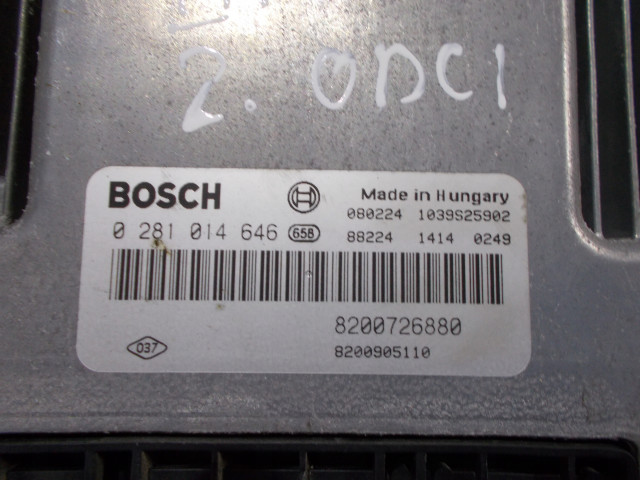 Renault laguna iii 2.0 dci блок управления 8200726880 07r  0281014646,   Bosch 