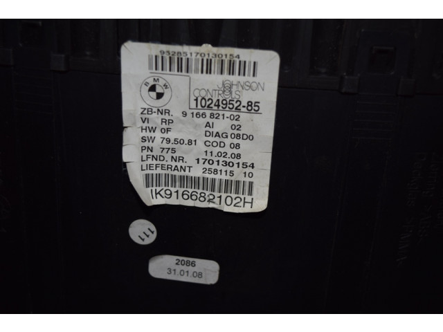 Přístrojová deska  BMW     31012008, NR.IK916682102. 1024952-85