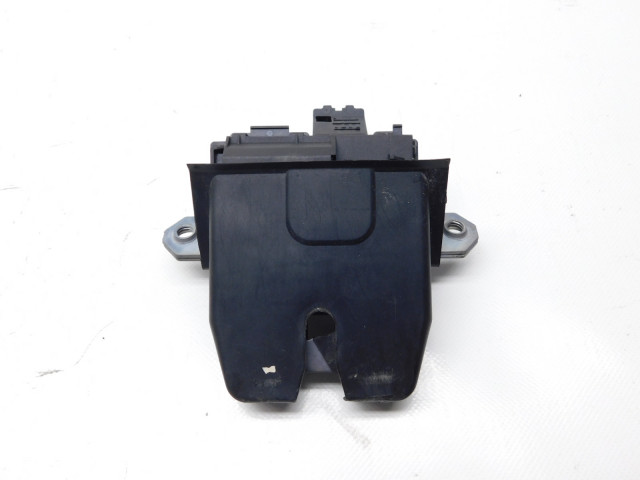 ZAMEK ЗАСЛОНКИ ЗАДН. Volvo S40 II V50 04-12 4piny  31276698 31276698  Volkswagen   