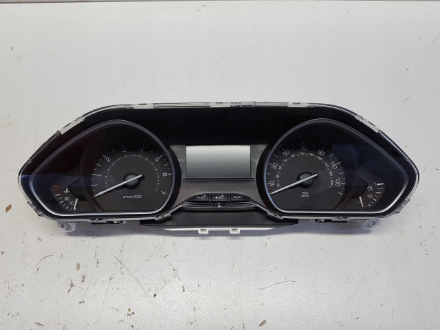 Přístrojová deska  Peugeot     9813849080, 9674044810 