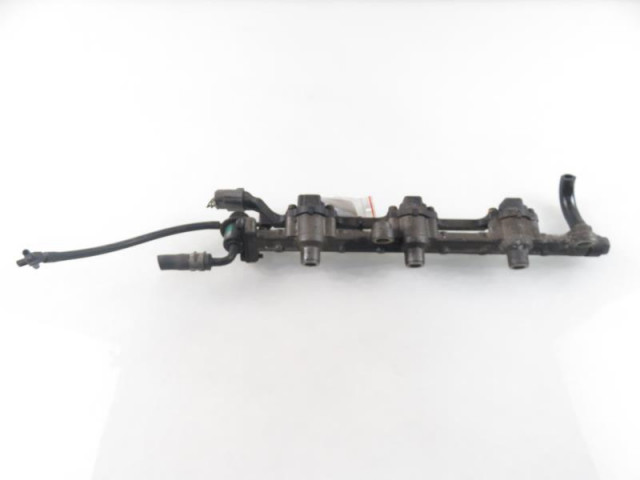 Vstřikovací lišta  1970200020, M699895  Denso      pro benzínový motor