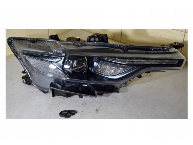 Maserati levante przednia lampa 670034638 m161 Правое 