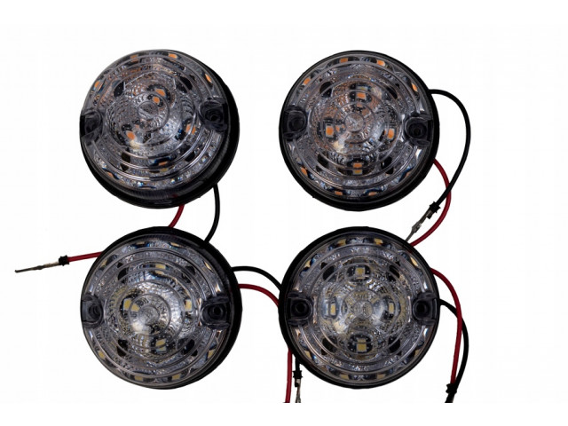 Land rover defender  lampy  led левая + правая 