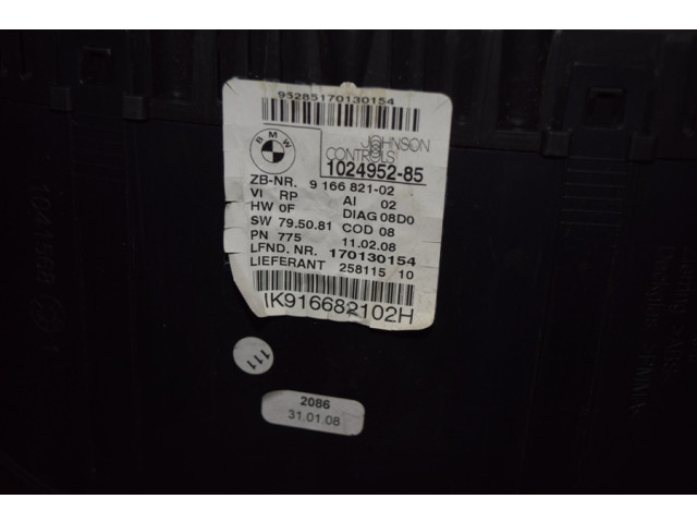 Přístrojová deska  BMW     31012008, NR.IK916682102. 1024952-85