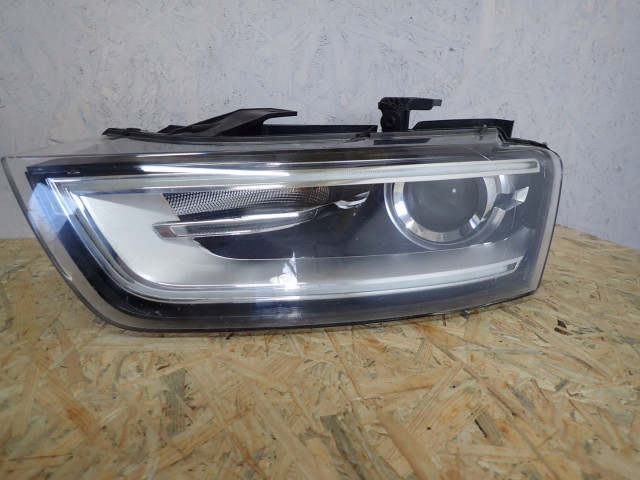 Reflektor левое lampa левая xenon audi q3 8u0941005 Левый 