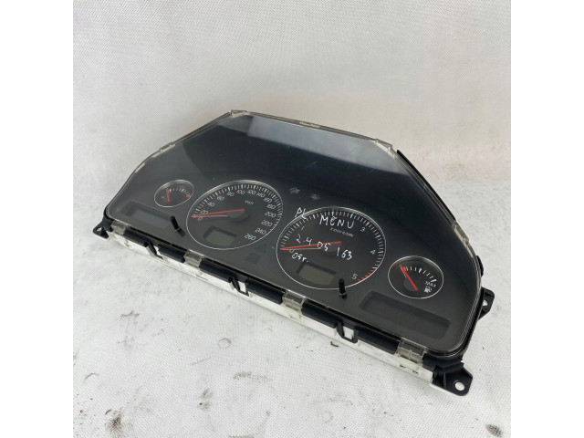Přístrojová deska  Volvo     30682277, 8602885 