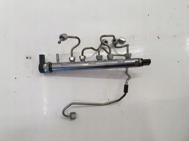 Vstřikovací lišta  7809127  BMW       Diesel