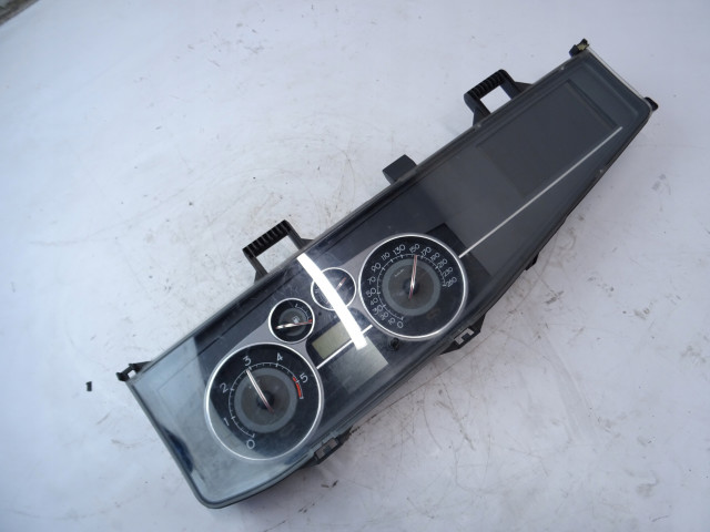 Панель приборов спидометр  renault vel satis  8200413080           