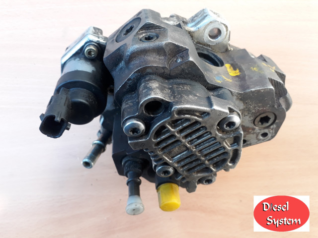 Vstřikovací čerpadlo  0445010042  Bosch      Diesel