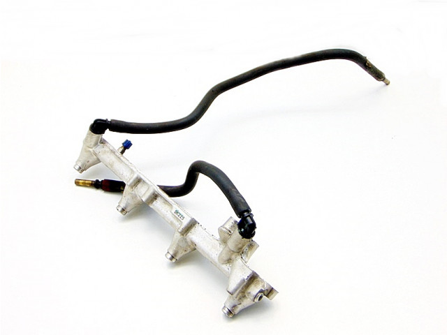 Топливная рампа 1.6 16v escort mondeo i ii  938F9D280, 938F-9D280 938F-9D280 Ford    
