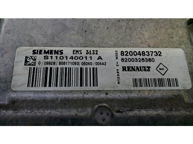 Блок управления модуль управления dacia logan sandero 8200483732  8200483732, S110140011A  Siemens 